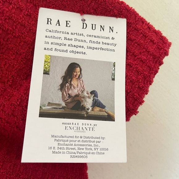 Rae Dunn set of three Mimi’s Kitchen red and white kitchen Valentines towels - Picture 3 of 3